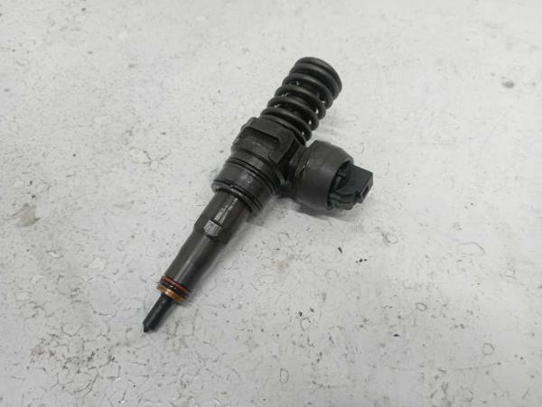 INJECTEUR VW/SEAT/SKODA 1.4TDI/1.9TDI - Vue 1